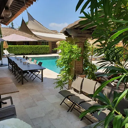 Bed & Breakfast De Mougins